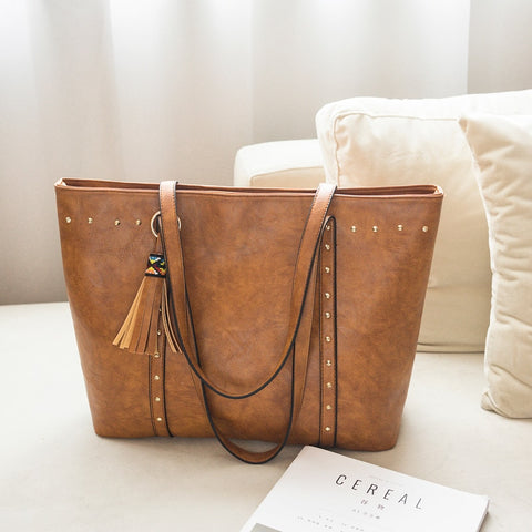 Rivet PU Leather Handbag / Shoulder Bag